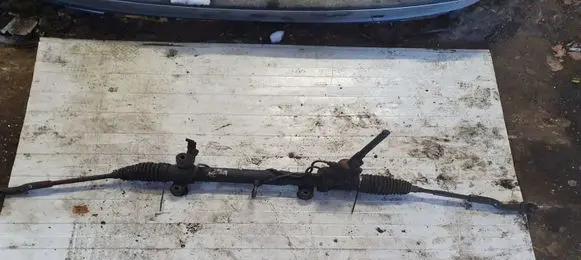 Toyota Avensis T250 Steering rack NOCODE