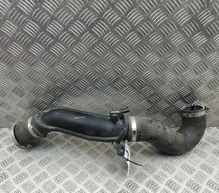 Volkswagen Touareg II Intercooler hose/pipe 7P0145795 7P0145972D