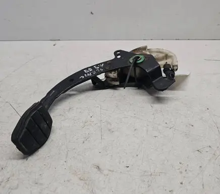 Renault Scenic I Clutch pedal 