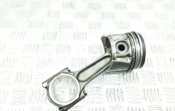 Volvo V50 Piston with connecting rod 085190