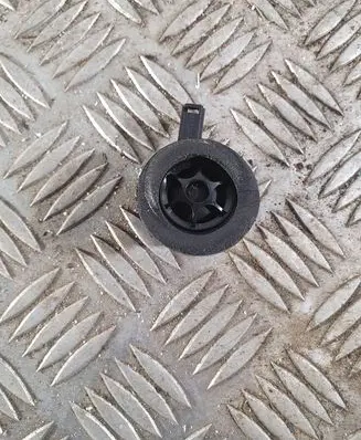 Volvo XC40 Front door speaker 31456837