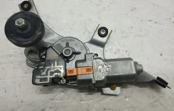 Honda Civic IX Rear window wiper motor