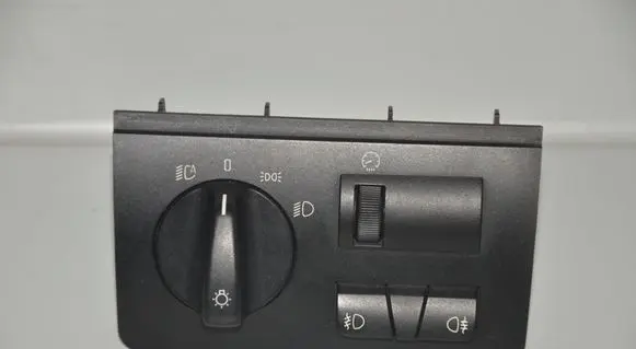 BMW X5 E53 Light switch 6909775