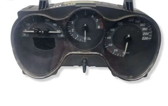 Seat Leon (1P) Speedometer (instrument cluster) V0006000