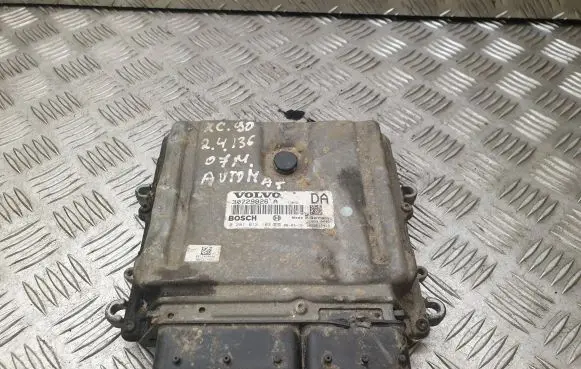 Volvo XC90 Engine control unit/module 30729826A