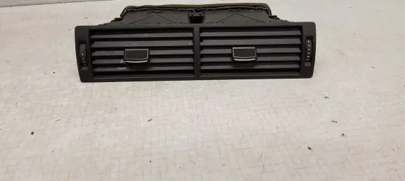 Audi A4 S4 B6 8E 8H Dash center air vent grill 8E0820951H