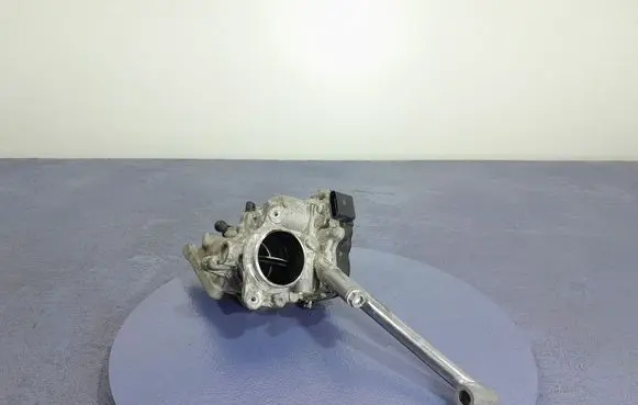 Skoda Kodiaq Throttle body valve 04L128059AA