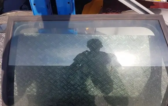 Citroen C5 Rear door window glass