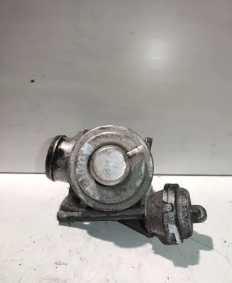 Audi A2 EGR valve 038129637