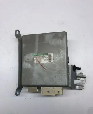 Toyota Avensis T270 Power steering control unit/module 8965005100 6900001686 2250000790