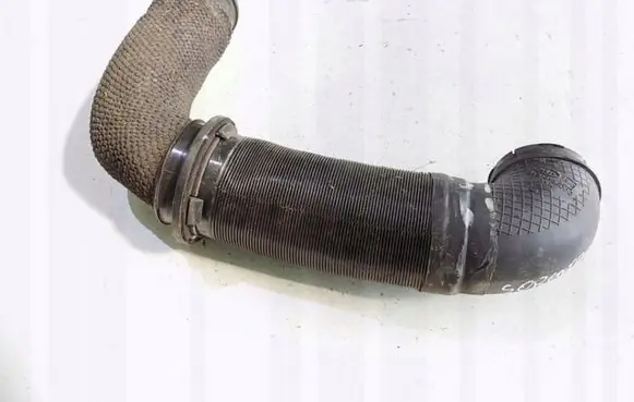 KIA Sorento Air intake hose/pipe