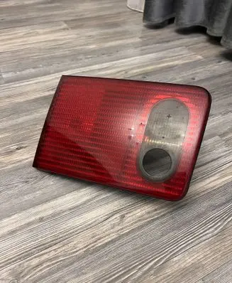 Audi A8 S8 D2 4D Tailgate rear/tail lights 4D0945094E 4D0945094