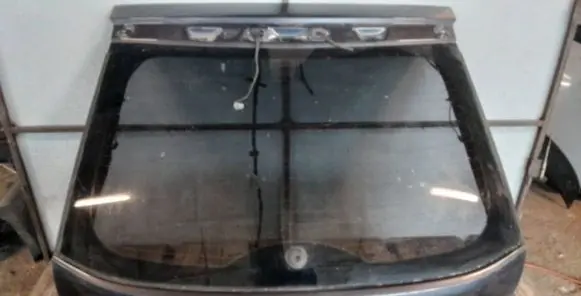 Ford Focus Tailgate/trunk/boot lid 160109N186