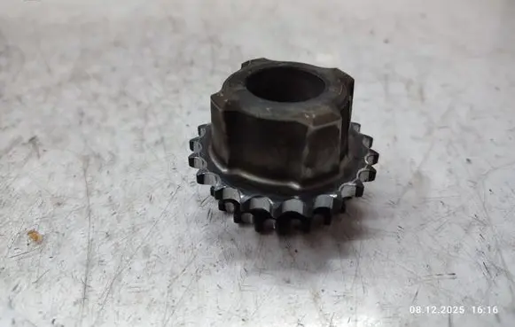 BMW X3 E83 Timing chain sprocket 7797906