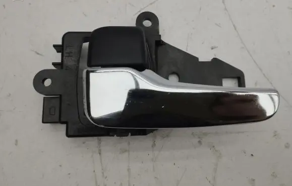 Citroen C-Crosser Front door interior handle MN105359