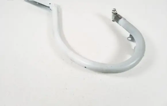 Mercedes-Benz E C207 W207 Tailgate/trunk/boot hinge A2077500528