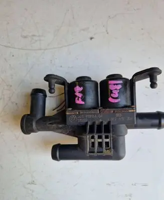 BMW 5 F10 F11 Coolant heater control valve 9119164