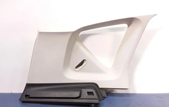 Mercedes-Benz A W169 Other sill/pillar trim element A1696900525