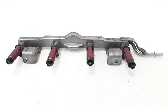 Mazda 3 I Fuel main line pipe