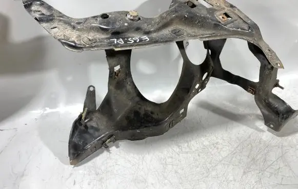 BMW 7 E65 E66 Top upper radiator support slam panel