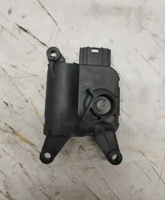 Volkswagen Multivan T5 Air flap motor/actuator 0132801320 13050403 52495223