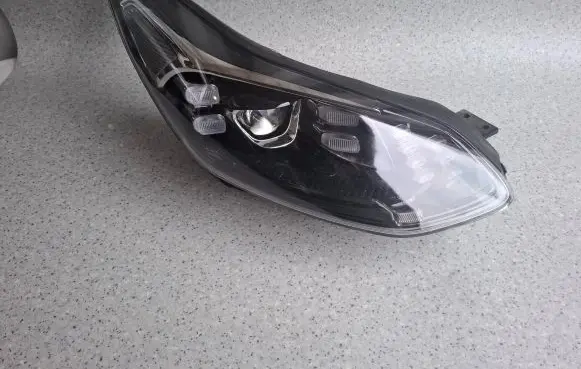 KIA Sportage Headlight/headlamp F192152 000763 170607