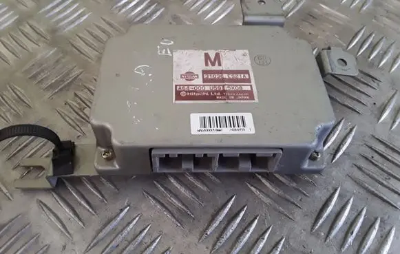 Nissan X-Trail T30 Gearbox control unit/module 31036ES21A A64000 A64000U59