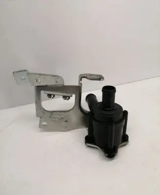 Volvo XC60 Electric auxiliary coolant/water pump 31657307