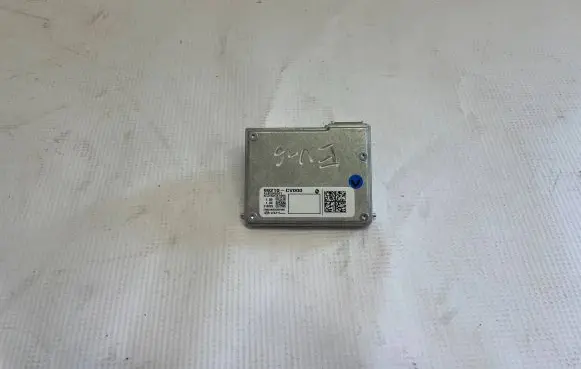 Windshield/windscreen camera