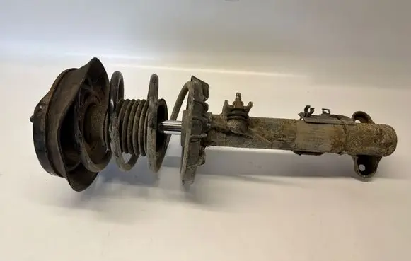Mercedes-Benz C W203 Front shock absorber/damper A2033201930