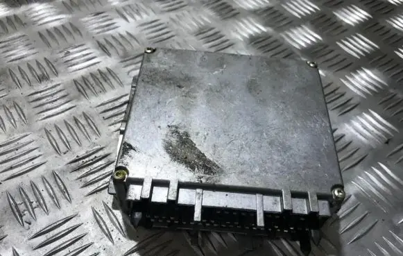 Mercedes-Benz S W140 Engine control unit/module 0265106109 0155458232