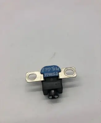 Mercedes-Benz GLB x247 Battery relay fuse N000000008776