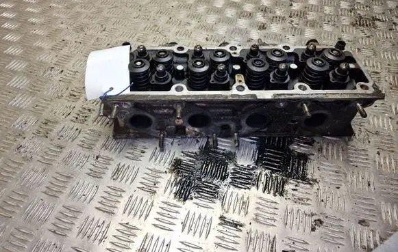 Opel Kadett E Engine head 90090609