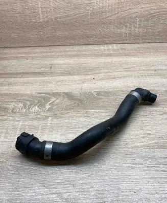Mercedes-Benz E W211 Engine coolant pipe/hose A2118300596