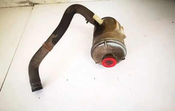 Power steering fluid tank/reservoir