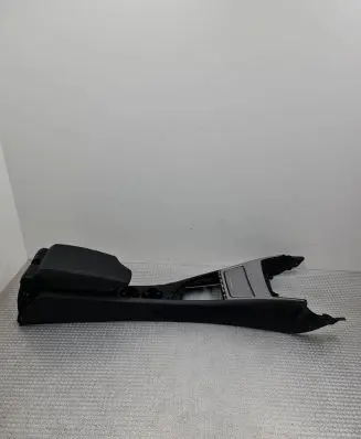 BMW 1 E81 E87 Armrest 9110501