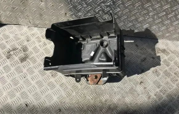 Skoda Fabia Mk1 (6Y) Battery box tray 