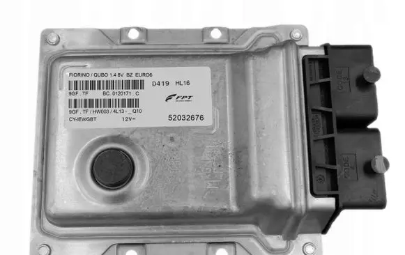 Fiat Fiorino Engine control unit/module ECU 52032676 9GFTF