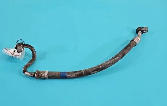 Air conditioning (A/C) pipe/hose