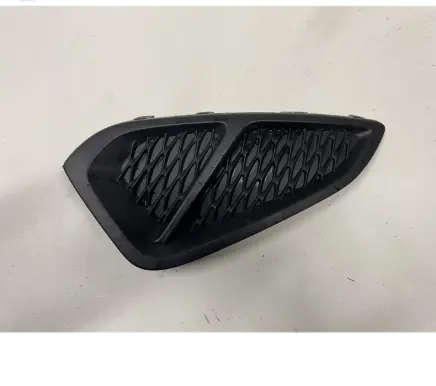 Ford Fiesta Front bumper lower grill