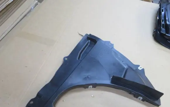 BMW X1 U11 Front bumper skid plate/under tray 9625959