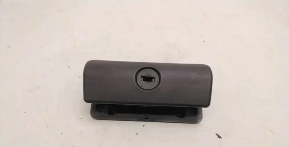 BMW 5 E39 Glove box handle