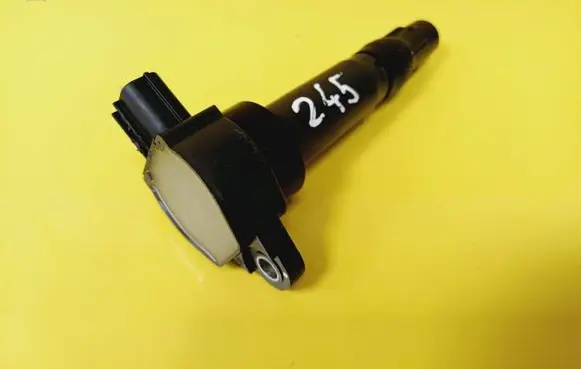 Mitsubishi Colt High voltage ignition coil MN195616 FK0330