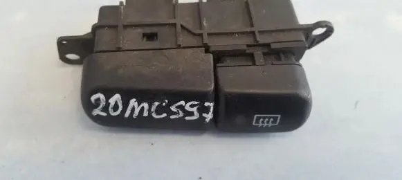Mitsubishi Carisma Windscreen/window heater switch