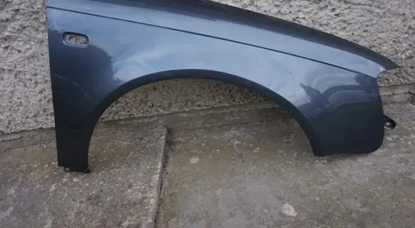 Audi A4 S4 B7 8E 8H Fender