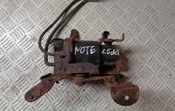 Nissan Note (E12) Vacuum pump 284K33VA0A