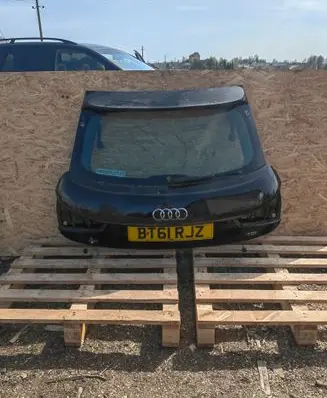 Audi A1 Tailgate/trunk/boot lid