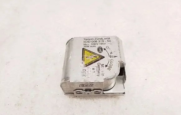 BMW X5 E53 Headlight ballast module Xenon 5DD00831950