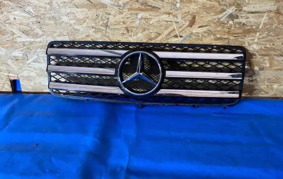 Mercedes-Benz G W461 W463 1st Gen Front grill A4638880223