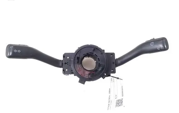 Volkswagen PASSAT B5 Wiper turn signal indicator stalk/switch 